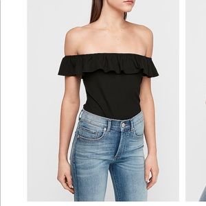 Express off the shoulder thong body suit SZ Small
